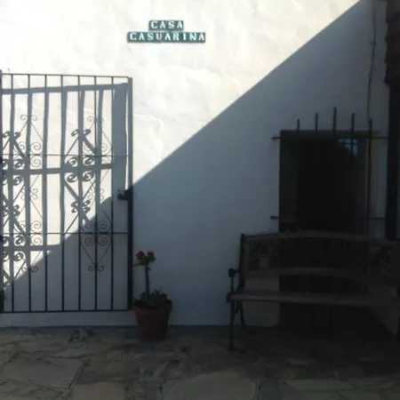 לינה וארוחת בוקר Casa Casuarina *